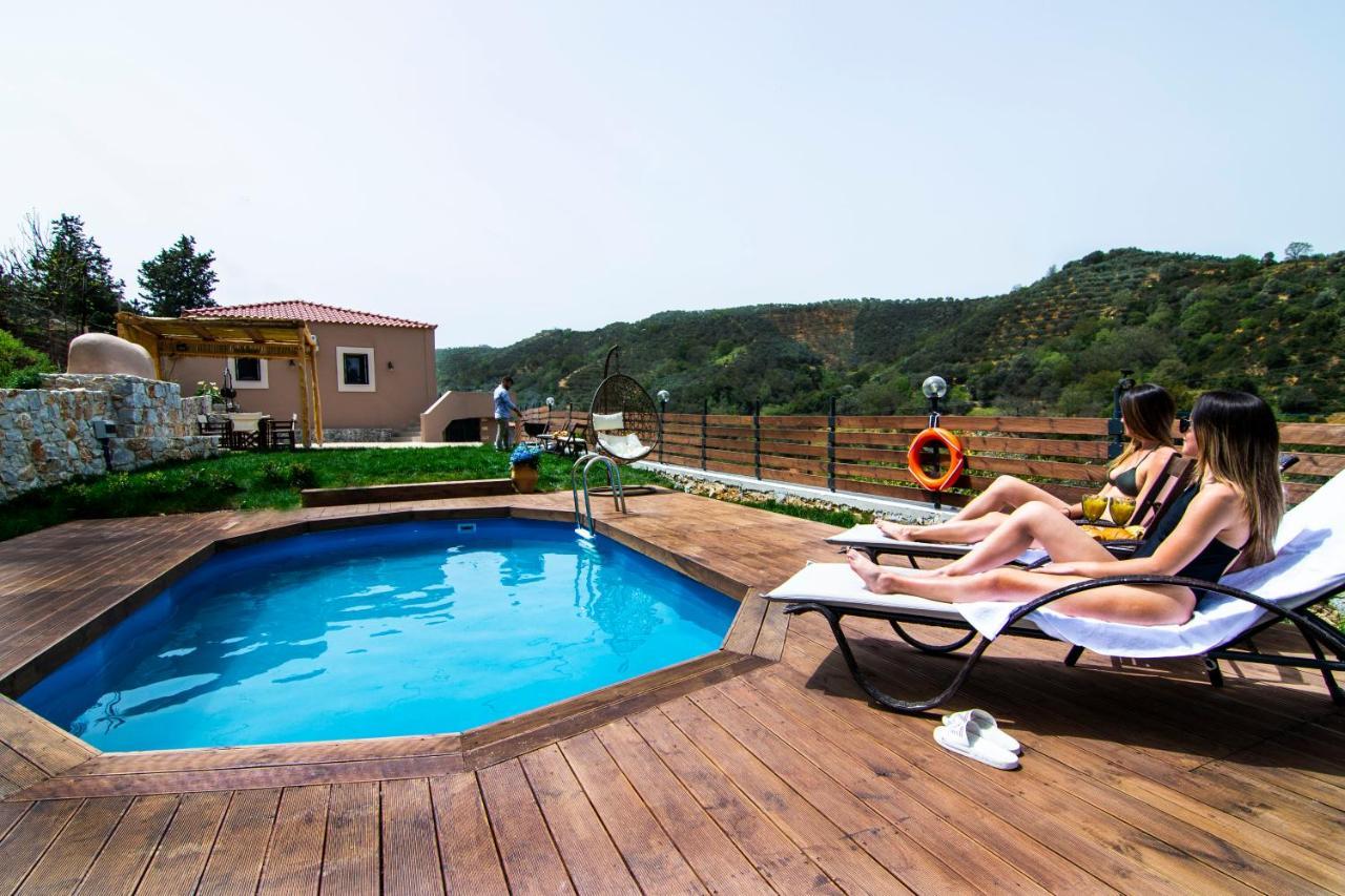 Ampelos Cretan Villa - Private Pool & Heated Ozone Jacuzzi Yerolakkos ภายนอก รูปภาพ