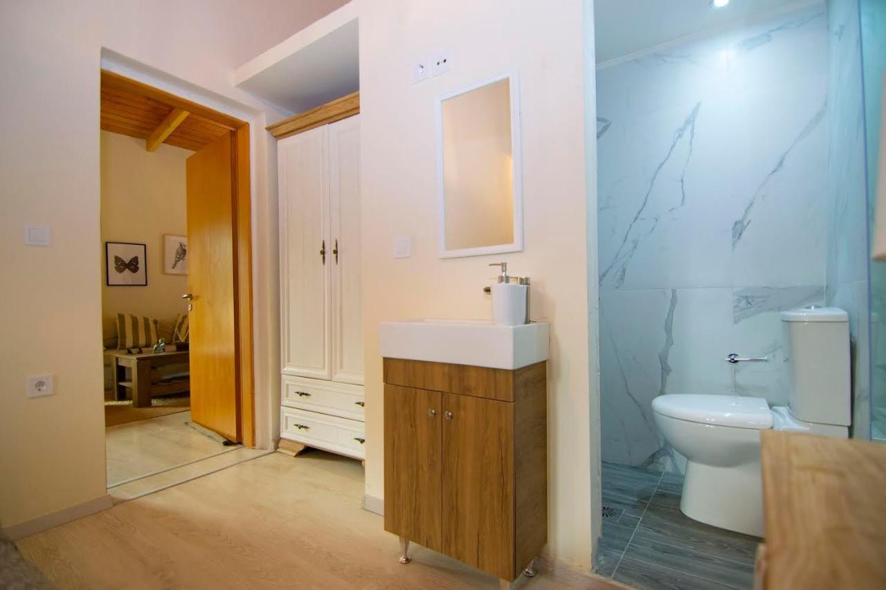 Ampelos Cretan Villa - Private Pool & Heated Ozone Jacuzzi Yerolakkos ภายนอก รูปภาพ