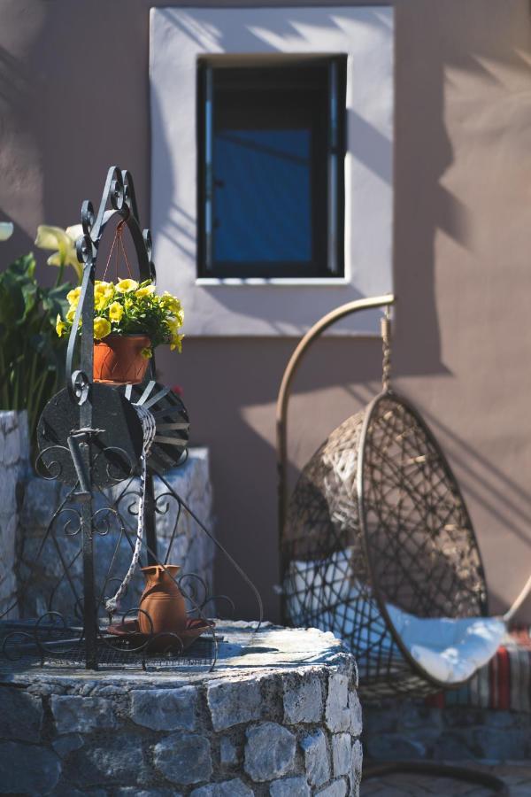 Ampelos Cretan Villa - Private Pool & Heated Ozone Jacuzzi Yerolakkos ภายนอก รูปภาพ